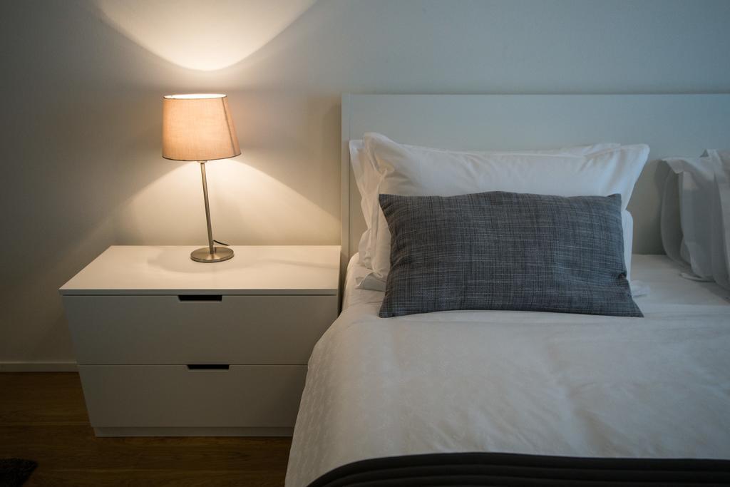 Central Apartments Lucern Pokoj fotografie